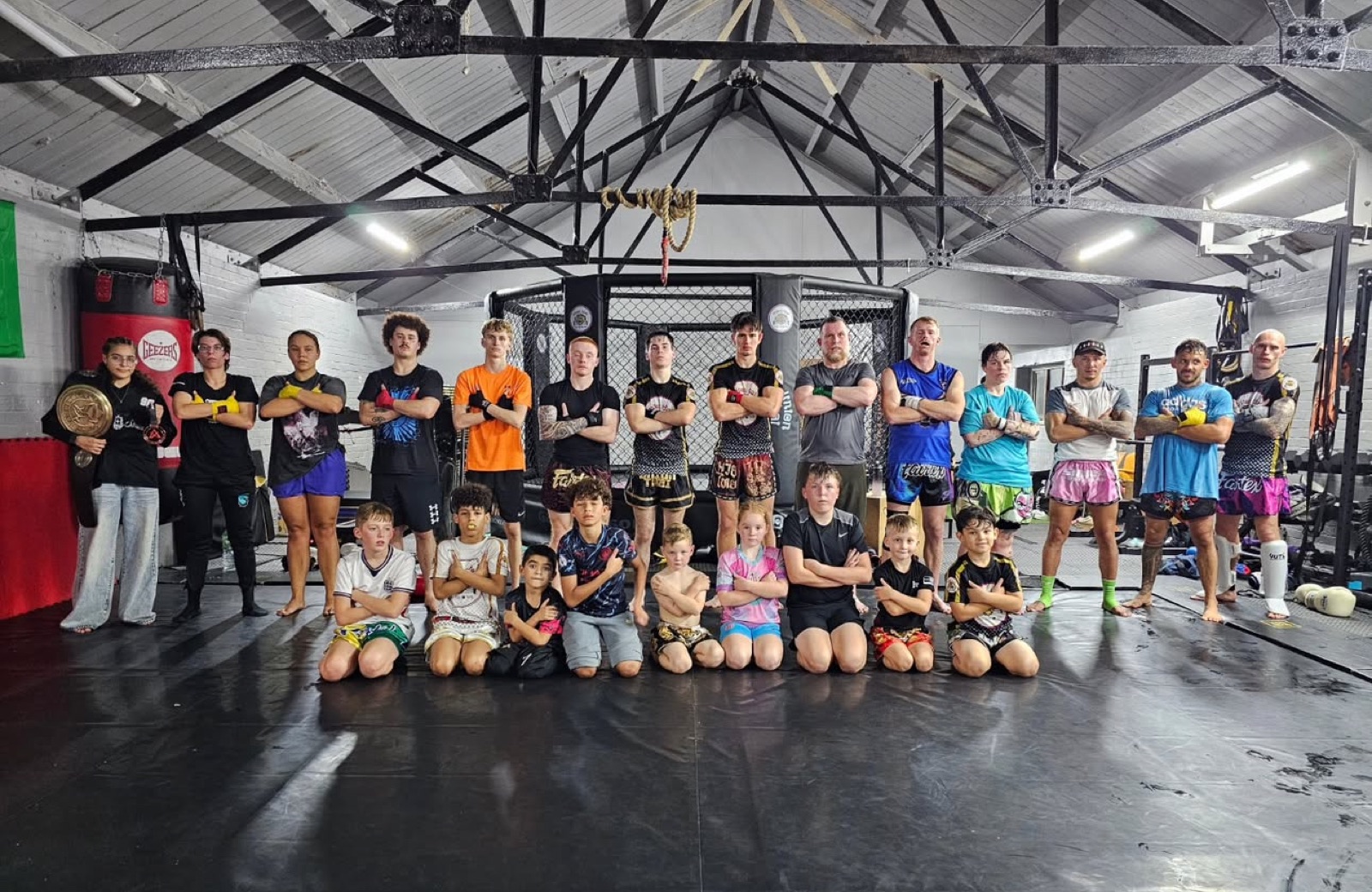 The Union Thai community, adults and kids, together on the mats
